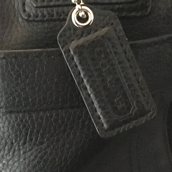 Coach Awesome!!! Penelope Carry All Tote Pebbled Leather - Picture 10 of 11